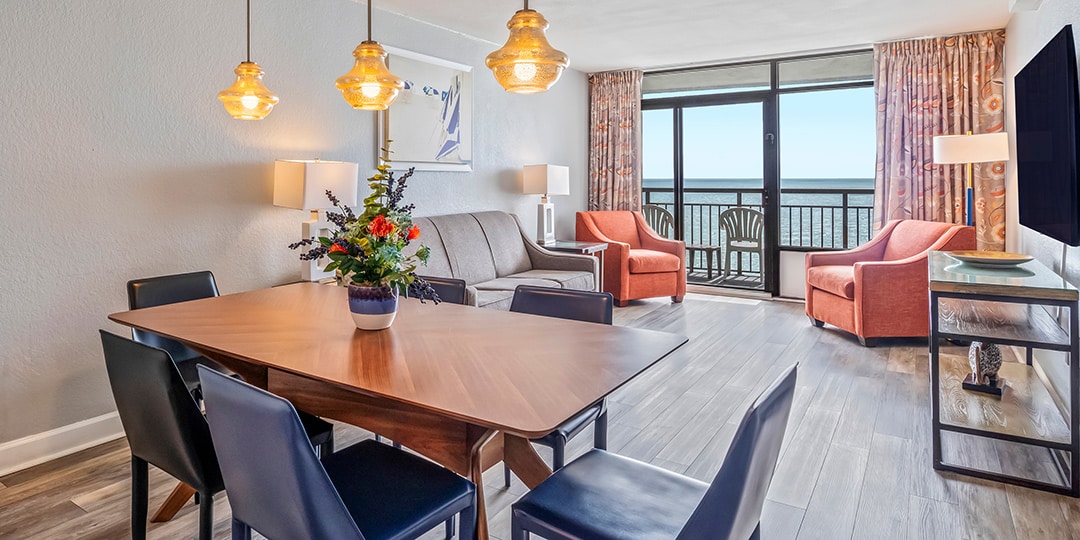 Oceanfront 3 Bedroom Penthouse sleeps (10)