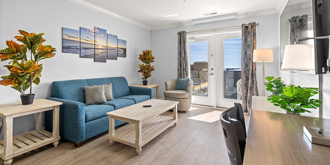 Ocean Escape Condos | Ocean View 2 Bedroom - 2 Queens (Sleeps 8)