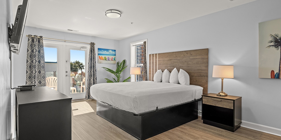 Ocean Escape Condos | 3 Bedroom Condo (Sleeps 10)