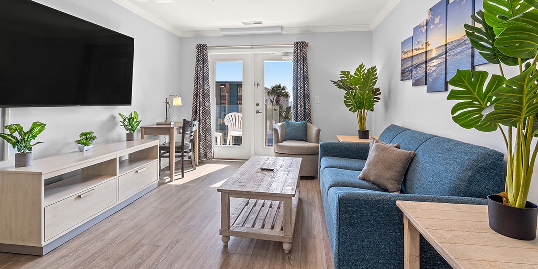 Ocean Escape Condos | 2 Bedroom Condo - 2 Queens (Sleeps 8)